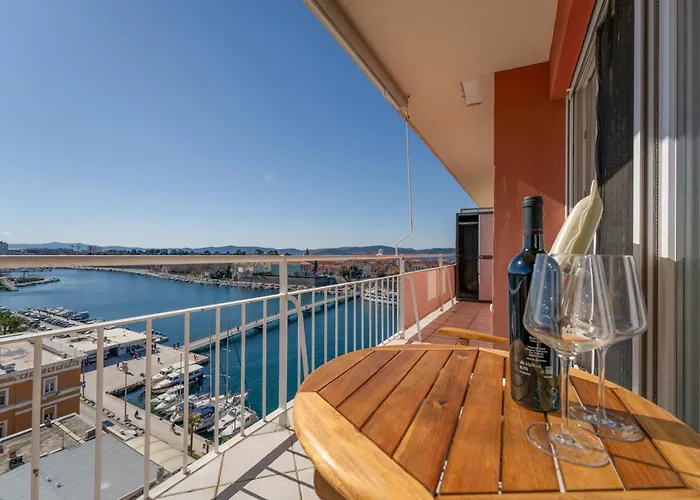 To-Do Bridge Center Sea View
